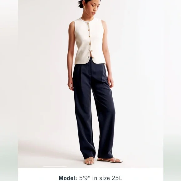 Abercrombie & Fitch | trousers | 25 - Picture 1 of 14